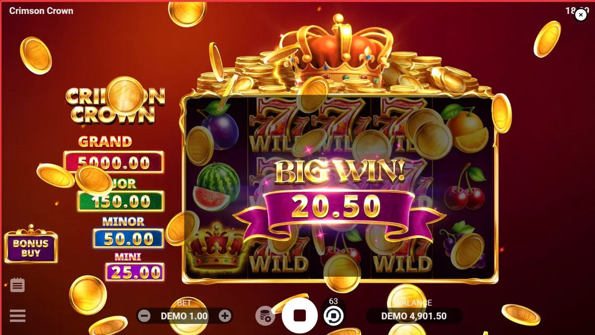 Tampilan visual slot Crimson Crown dengan tema buah mewah dan mahkota emas